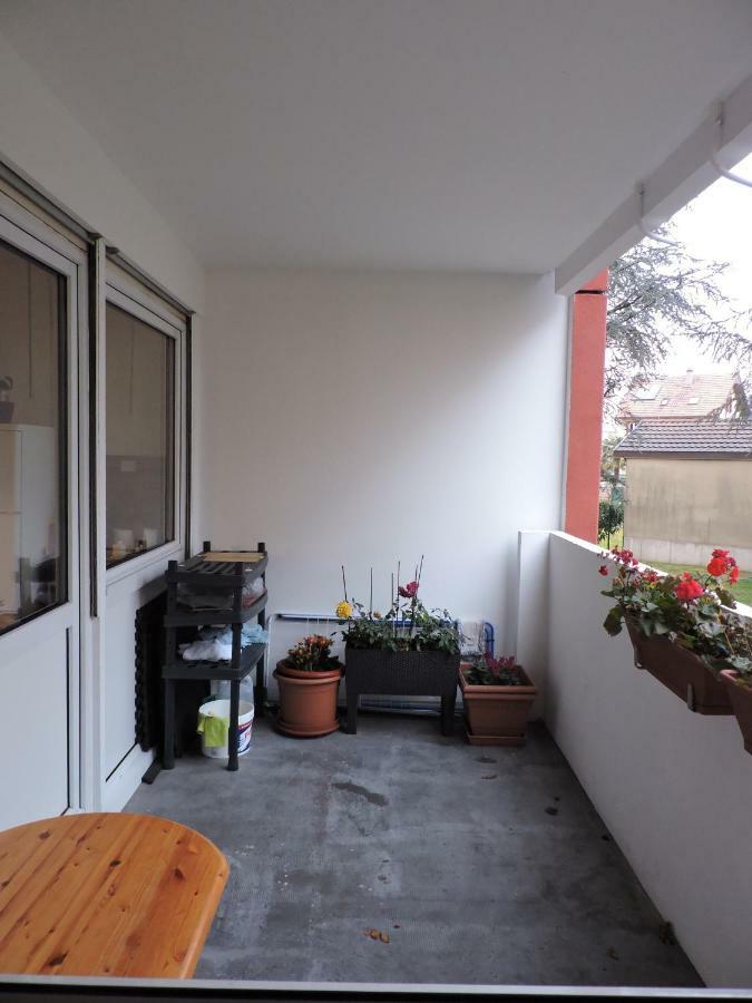 Private Big Appartment 59M2 - Near Airport Basel St Louis Saint-Louis  Exteriér fotografie